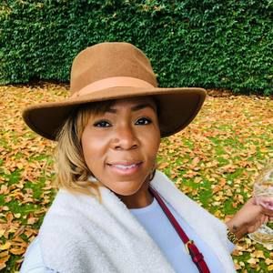 Meet your Posher, Therese